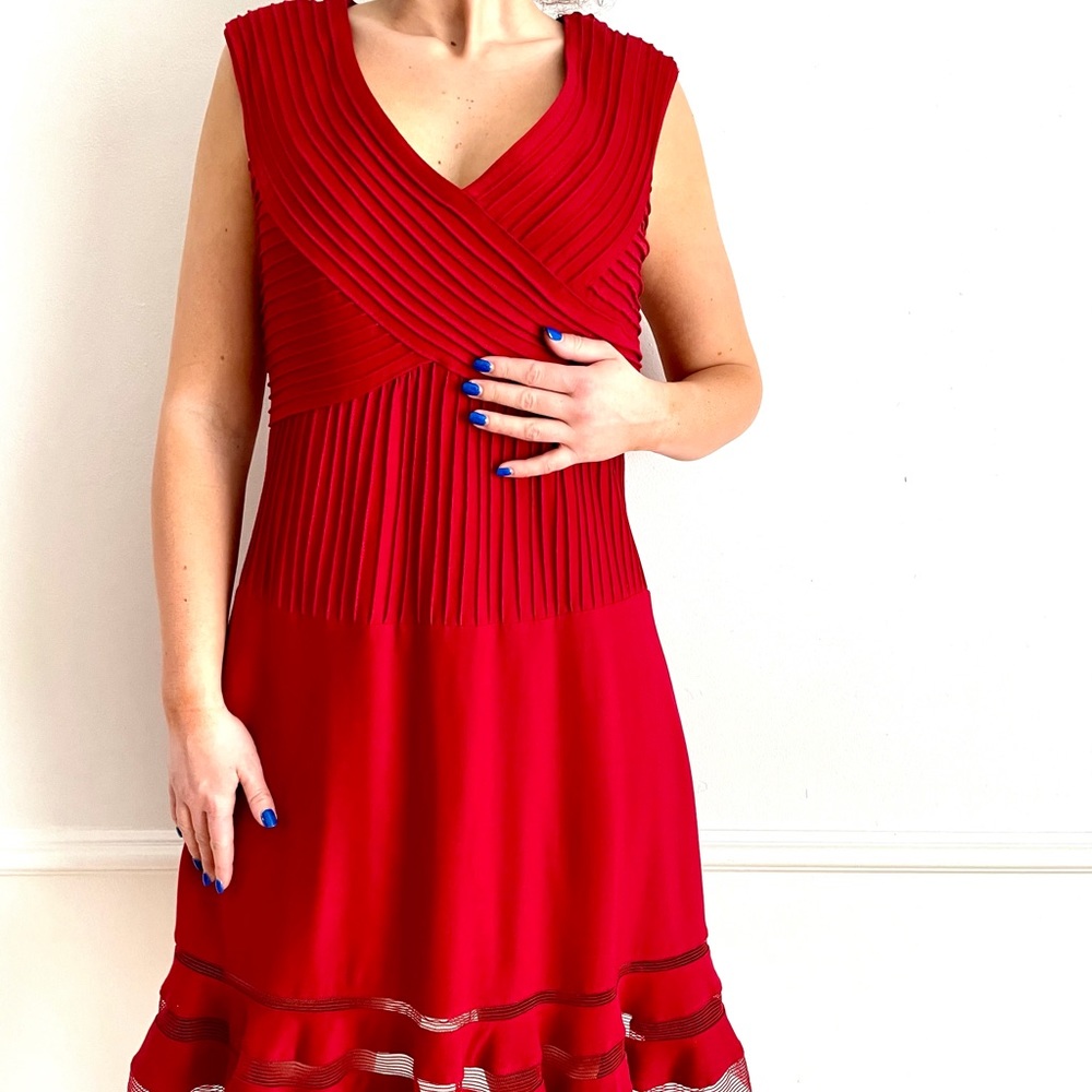 Tadashi Shoji petite large red dress